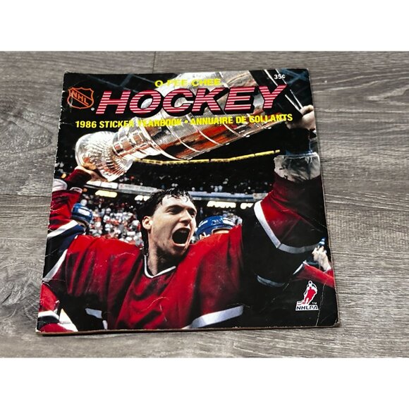 1986 O-Pee-Chee NHL Hockey Sticker Album Patrick Roy Stanley Cover Paperback - Picture 1 of 9